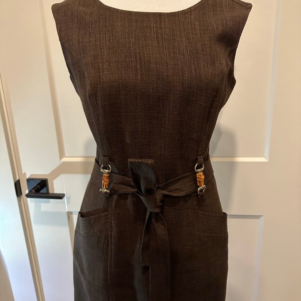 Ellen Tracy size 2 brown knee-length dress with tie at the waist - Picture 2 of 6